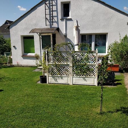 Gaestehaus Am Teich Raben Steinfeld Экстерьер фото